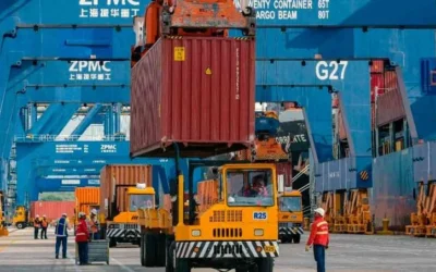 Colombia cerró 2025 con exportaciones de bienes no mineros por US$26.388,9 millones, el 52,6 % del total vendido al mundo