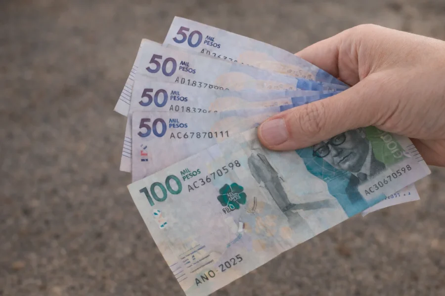 Consejo de Estado ordena suspensión provisional del decreto que fijó el salario mínimo para 2026: qué pasó, por qué y qué sigue